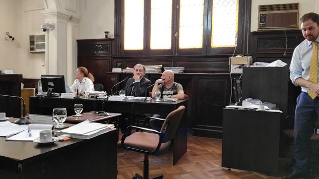 Otro revés. Alfonzo quedó más comprometido