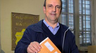 Votó José Corral: Hoy elegimos el equipo que va a gobernar los próximos cuatro años