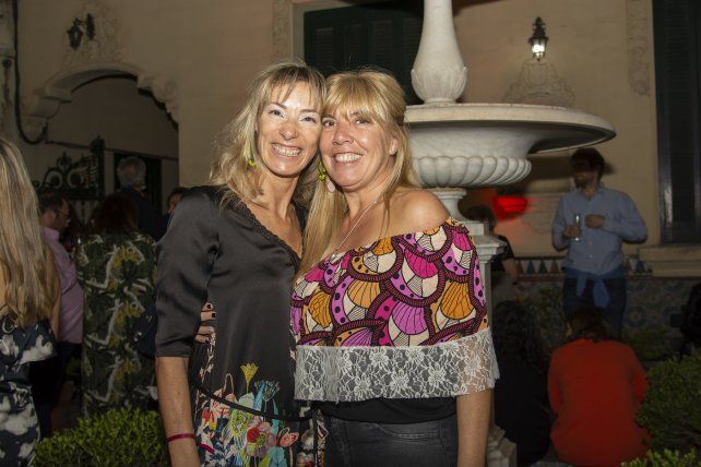 Carina Nava y Carina Mata