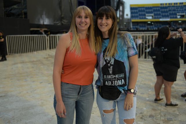 Florencia y Lucia Perlo