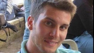 Lo tiraron a la pileta por su cumpleaños y sufrió una grave lesión en la columna