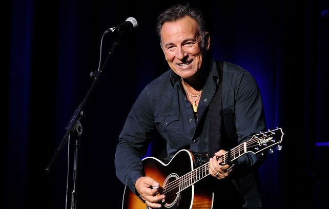 Bruce Springsteen tuvo que suspender todos sus shows restantes de 2023 para cuidar su salud.