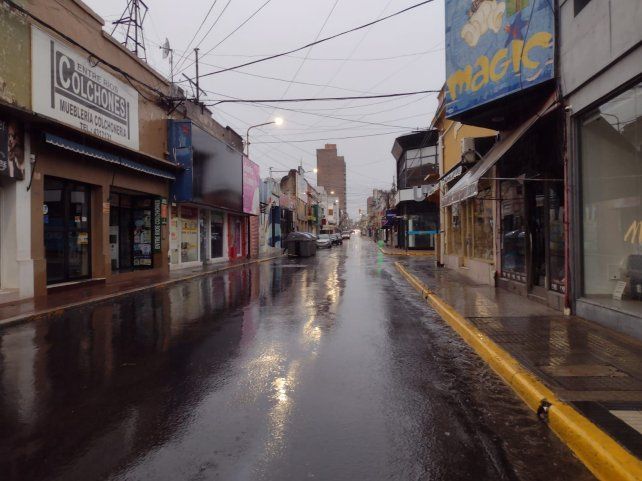 Se esperan tormentas aisladas por la mañana y fuertes por la tarde