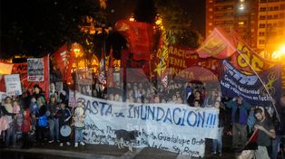 Recordaron la inundación de 2003, con duras críticas