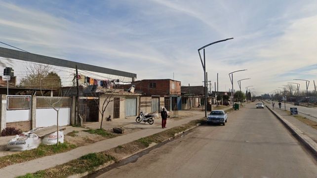 Lo llamaron por su nombre y cuando salió a la vereda lo acribillaron a balazos