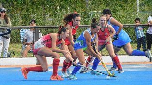 Las Kresteras derrotaron a Paraná HC y clasificaron a la instancia decisiva del Regional de Clubes.