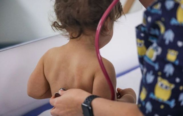 Tos convulsa: 7 niños murieron en el país