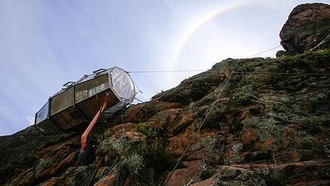 La montaña es el techo de esta habitación: Skylodge Adventure Suites