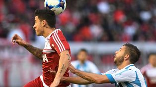 River cayó ante Racing en el Monumental y quedó afuera de la lucha por el título