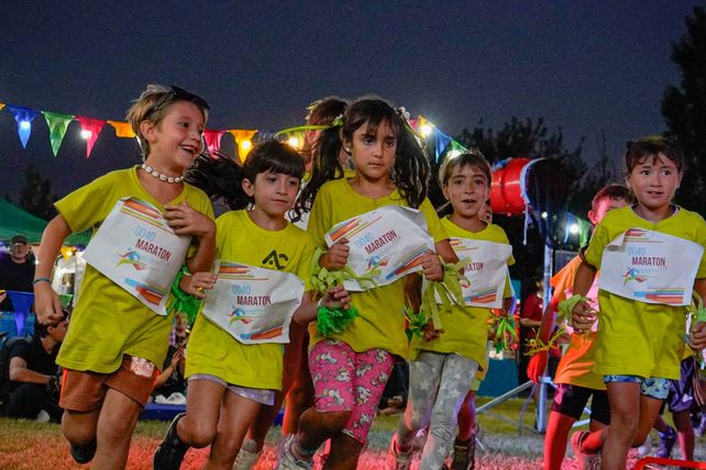 Alvear tuvo el cierre de la 17° temporada de la Colonia de Vacaciones con demostraciones deportivas y shows