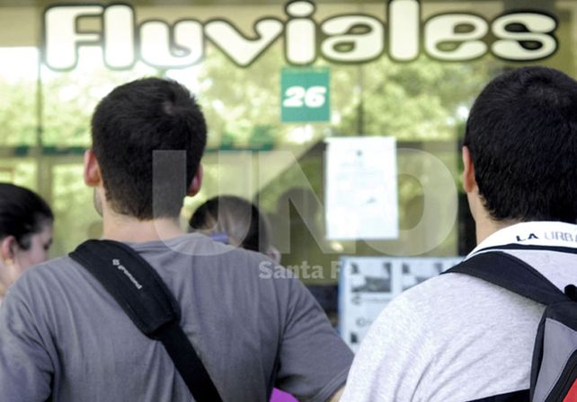 Por un reclamo salarial, choferes de Ersa Fluviales dejaron sin servicio a los usuarios