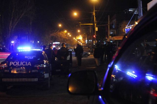 Asesinan a dos mujeres en Paraná y por el doble femicidio detuvieron a un efectivo de Prefectura
