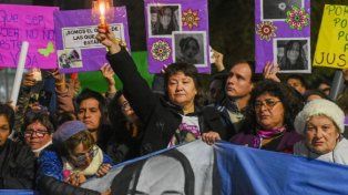 Gloria Romero, la madre de Cecilia Strzyzowski, encabezará este lunes una marcha en la ciudad de Buenos Aires para exigir justicia por la desaparición y femicidio de la joven de 28 años, cuyo paradero se desconoce hace 45 días.&nbsp;