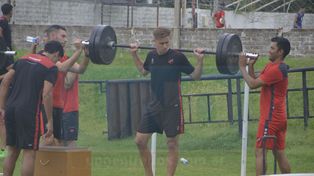 Patronato arrancó con dos caras nuevas y una inesperada baja
