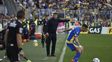Jorge Almirón se inclinaría por Enzo Copetti y haría otras variantes en el mediocampo