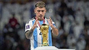 Lisandro Martínez y una historia imperdible.
