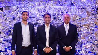 Volkswagen inaugura la concesionaria más gran de la Argentina