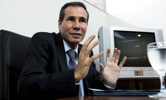 El fiscal Nisman pedía investigar por encubrimiento del atentado de la Amia a la presidenta