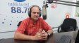 Eduardo Kloster en radio La Red Paraná. Eduardo Kloster en radio La Red Paraná.