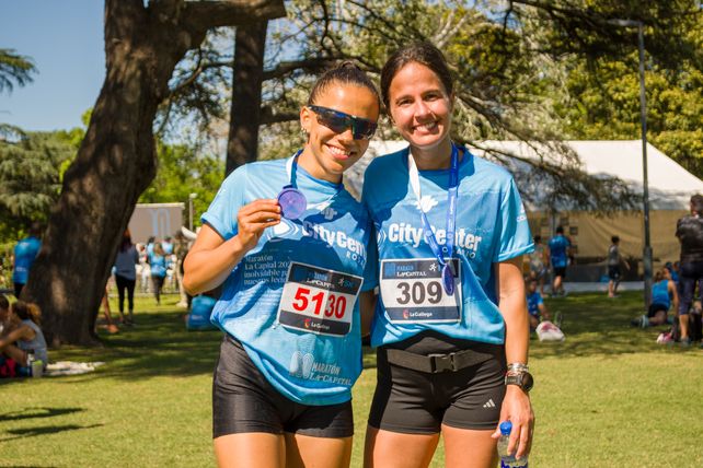 Taína Olivera, Gisela Guevara