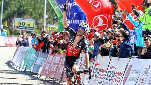 Ciclismo: Eduardo Sepúlveda lidera la Vuelta a Turquía