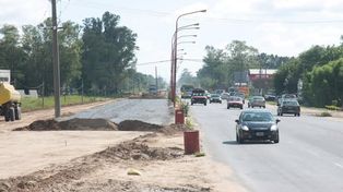 Bonfatti visita la obra de transformación de la Ruta Provincial N° 1