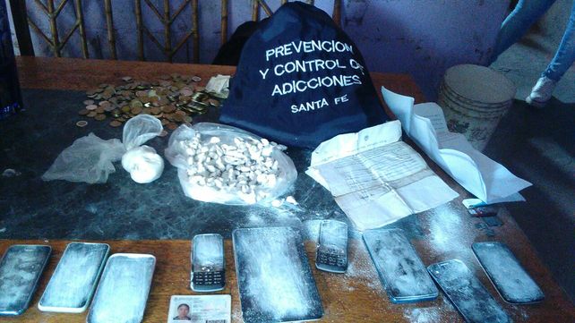 Los elementos secuestrados en los dos operativos antidrogas en San Lorenzo.