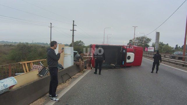 Vuelco en la zona de la Guardia sobre RN 168