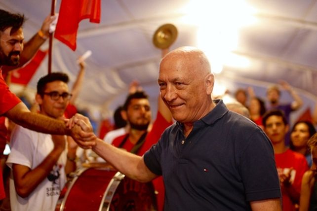 con la militancia. Bonfatti participó el sábado pasado del cierre del tradicional campamento del PS.