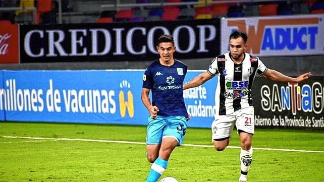 Central Córdoba complicó a Racing y le dio vida a River