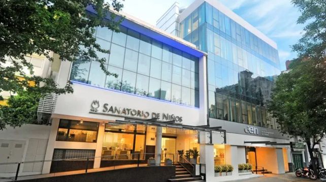 Trasplante exitoso: operaron al niño de ocho años con hepatitis severa en Rosario