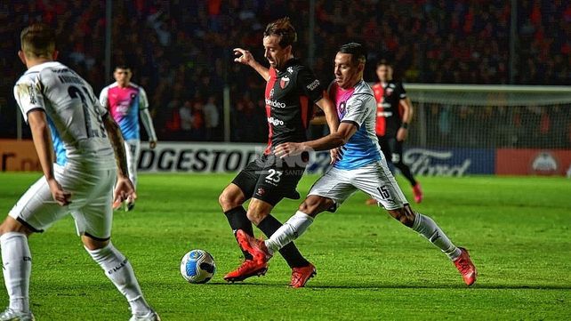 El minuto a minuto del duelo entre Colón y Cerro Porteño