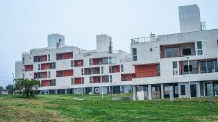 El imponente complejo de viviendas que construyó el programa Procrear en Paraná.