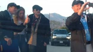 El actor Johnny Depp le jugó una pesada broma a su esposa, a quien no le gustó nada