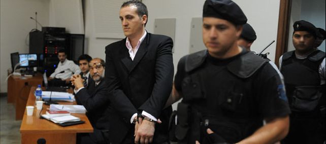 Martón Santoro esucho la sentencia sentado y sin inmutarse.