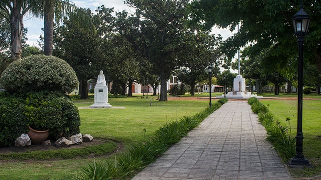 Un misterio que empieza a caer sobre imágenes de contenido sexual en San Jerónimo Sud