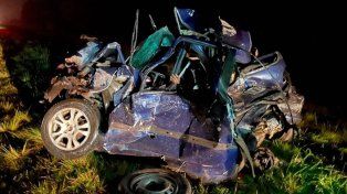 Dos heridos tras choque entre autos y un camión sobre el puente Zárate-Brazo Largo