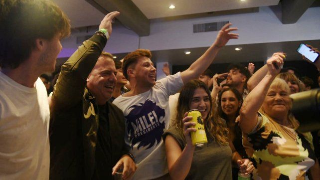 El momento en que el búnker liberal en Rosario explotó de euforia