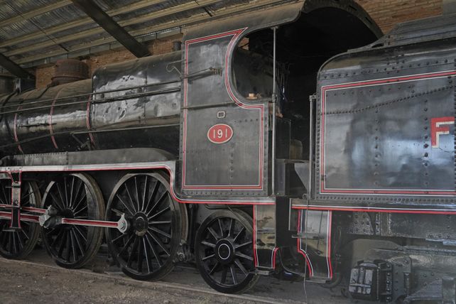Restaurar la locomotora 191 demand&oacute; 7 mil horas de trabajo.