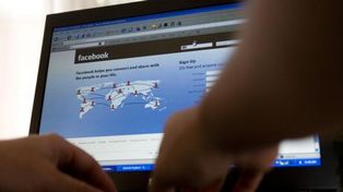 Una docente fue estrangulada y buscan a un mexicano que conoció por Facebook