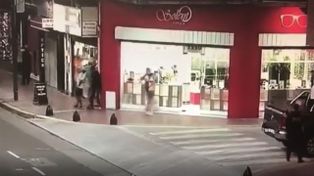 Detenidos tras asaltar una joyería y tomar rehenes en Villa Devoto