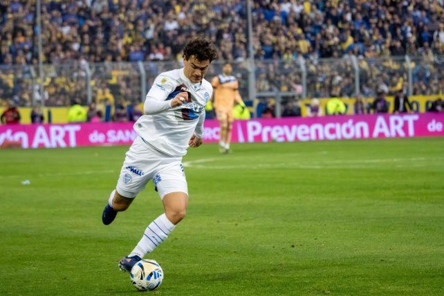 Luca Martínez Dupuy fue ovacionado por los hinchas de Central