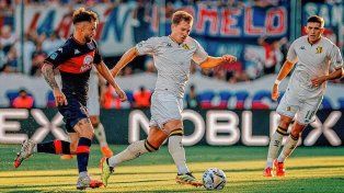 Tigre prolongó su gran presente y es líder en el Torneo Apertura
