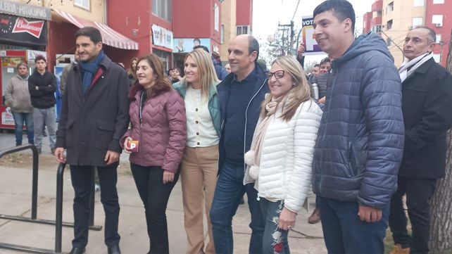 Con Pullaro a la cabeza, la lista Santa Fe Puede realizó el cierre de campaña en la ciudad de Santa Fe