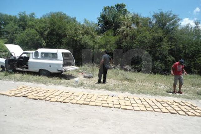 Los Amores: Secuestraron 139 kilos de marihuana ycaen tres narcos