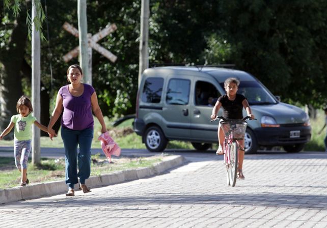 En el noreste de la ciudad, Pasaje Santa Fe ya tiene pavimento articulado