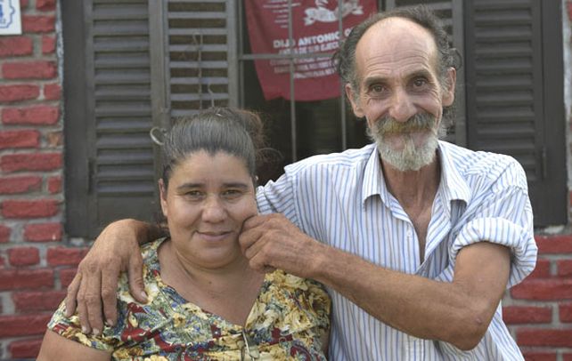 Con su mujer. Alfredo y Mónica