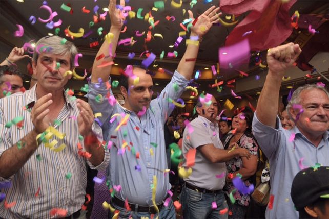 Uno de cada tres santafesinos votó al oficialismo local