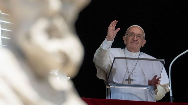 El Papa pidió diálogo en Ecuador para encontrar rápido la paz social