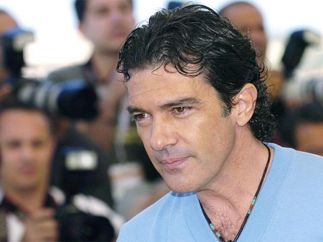 Antonio Banderas cumplió 55 años y sus fans lo llenaron de cariño